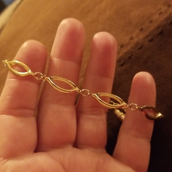 1960's Sarah Cov Bracelet 7.1" - Picture 4 of 5